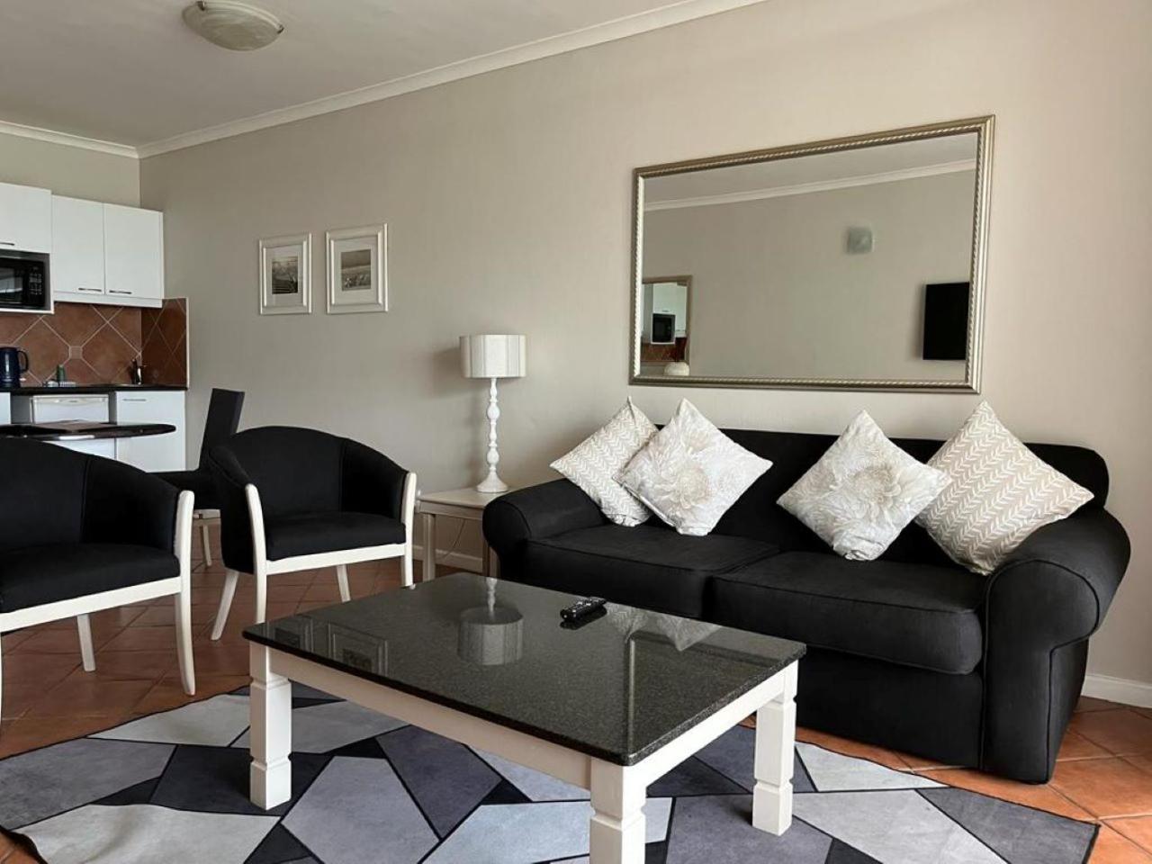 Cape Town Beachfront Apartments At Leisure Bay Exterior photo