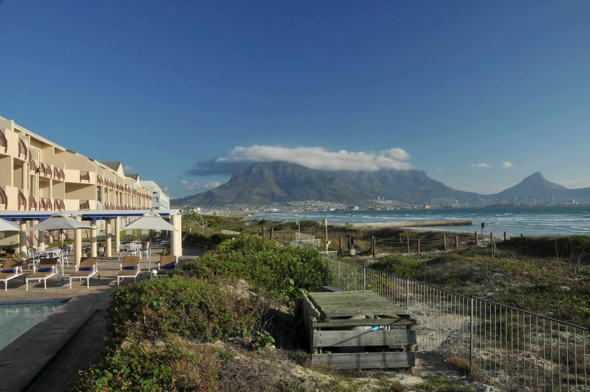 Cape Town Beachfront Apartments At Leisure Bay Exterior photo